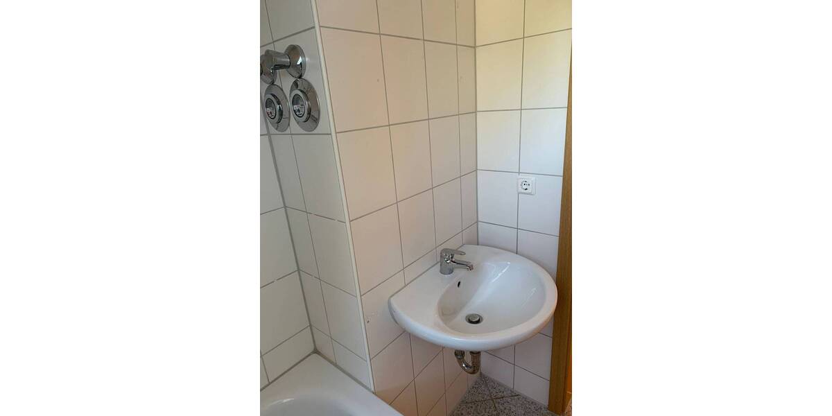 Zimmer Dresden Reick - 2 Zimmer, 47 m&sup2;, 410&euro; | Angebot:26276032