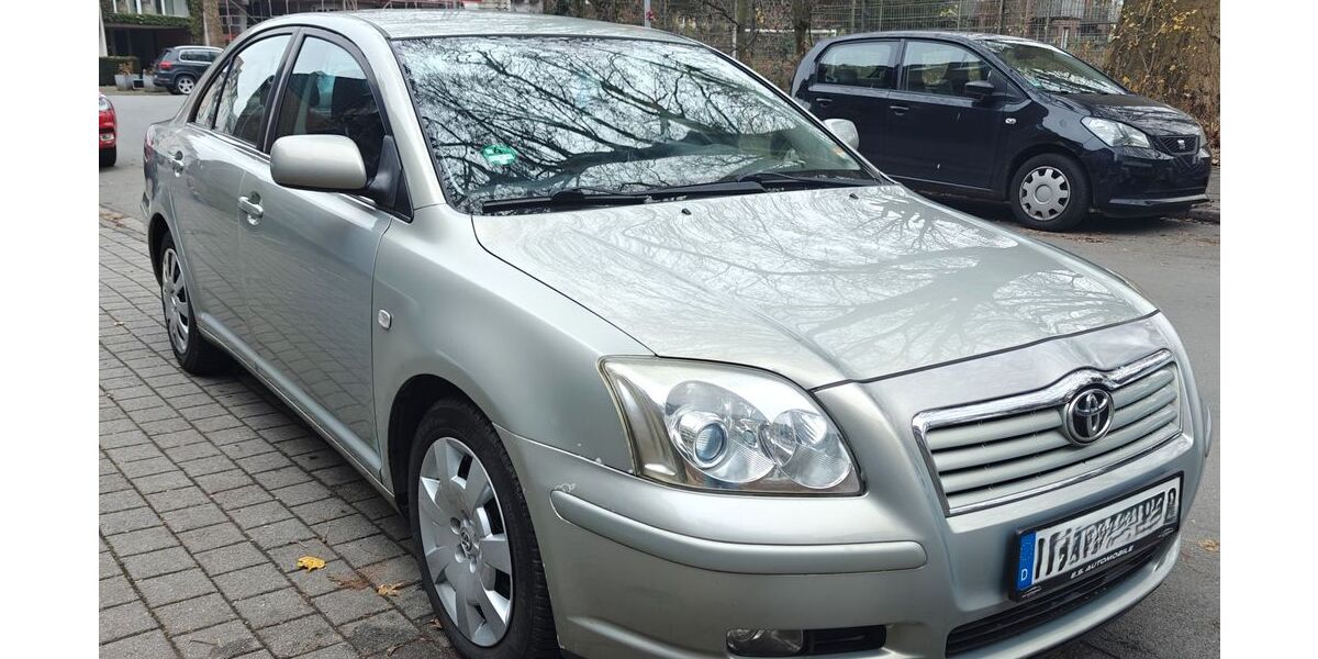 Toyota Avensis 203.000 km 2.999 &euro; Münster 48147