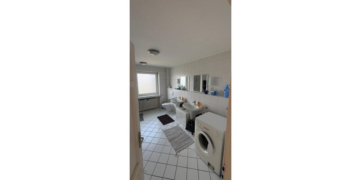 Etagenwohnung Nettetal - 5 Zimmer, 103 m&sup2;, 480&euro; | Angebot:26591343