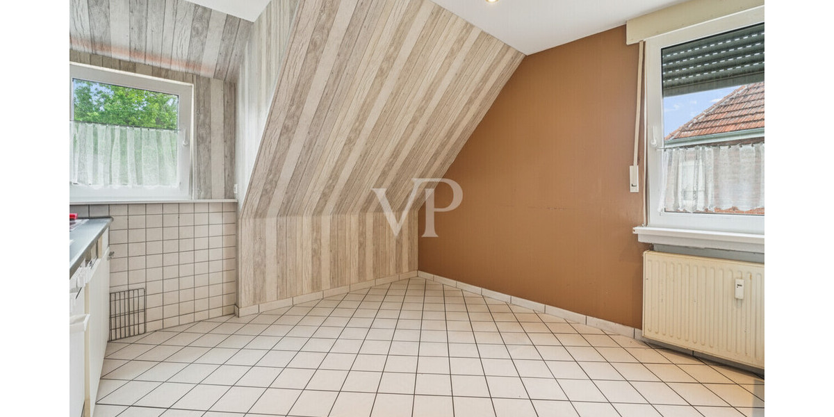 Altbau mit Potenzial – Sanierungsbedürftiges Zweifamilienhaus mit zwei separaten Wohneinheiten (WEG) - Zweifamilienhaus Rheine Rheine | Angebot:27180289