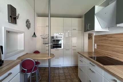 Wohnung zum Kaufen in Flensburg-Engelsby 189.000 € 98 m² 4 zimmer