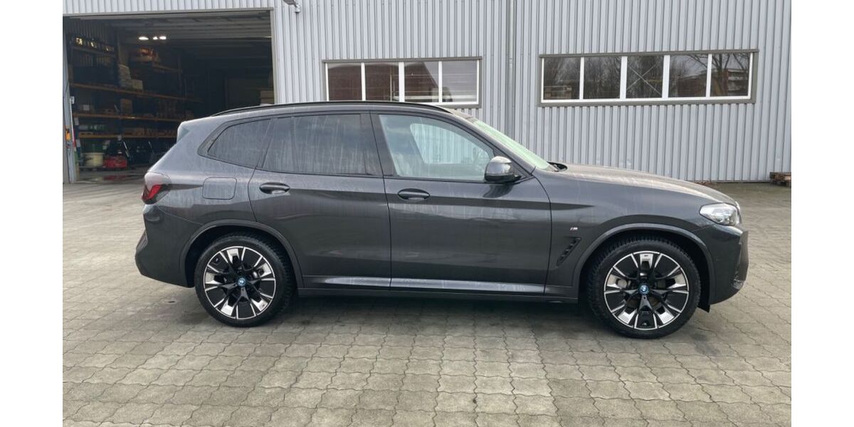 BMW iX3 24.800 km 39.830 &euro; Horstedt 25860