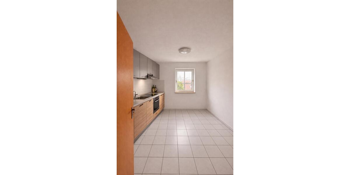 Etagenwohnung Schwandorf - 2.5 Zimmer, 67 m&sup2;, 610&euro; | Angebot:26407148