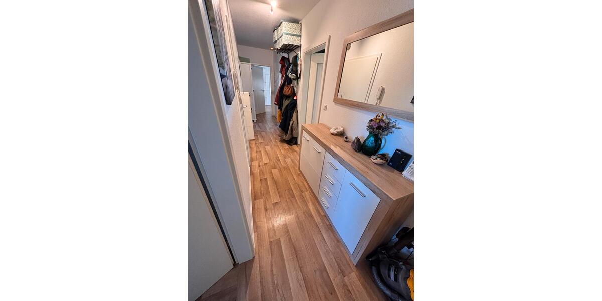Dachgeschoßwohnung Rathenow - 3.5 Zimmer, 96 m&sup2;, 670&euro; | Angebot:26659923