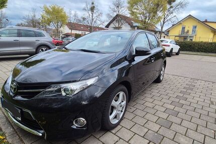 Toyota Auris 169.500 km 8.300 &euro; Lahr 77933