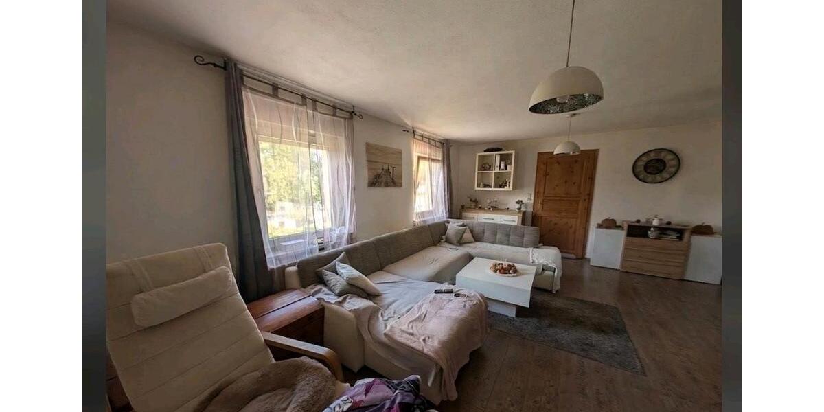 Einfamilienhaus Teuchern - 5 Zimmer, 110 m&sup2;, 130.000&euro; | Angebot:27417919