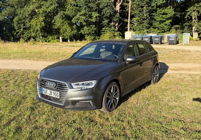 Audi A3 72.500 km 18.900 € Fünfseen 17213