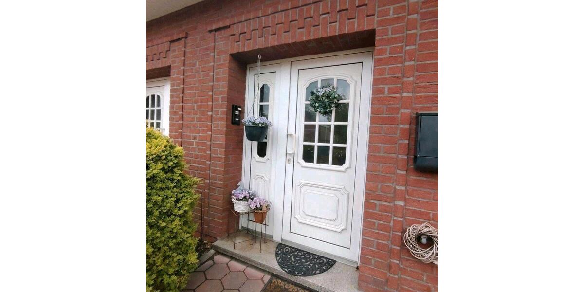 Dachgeschoßwohnung Upgant-Schott Schott - 3 Zimmer, 70 m&sup2;, 400&euro; | Angebot:26623615