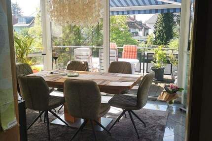 Charmanter Altbau mit traumhaftem Wintergarten und Dachterrasse in Top Lage 4 zimmer