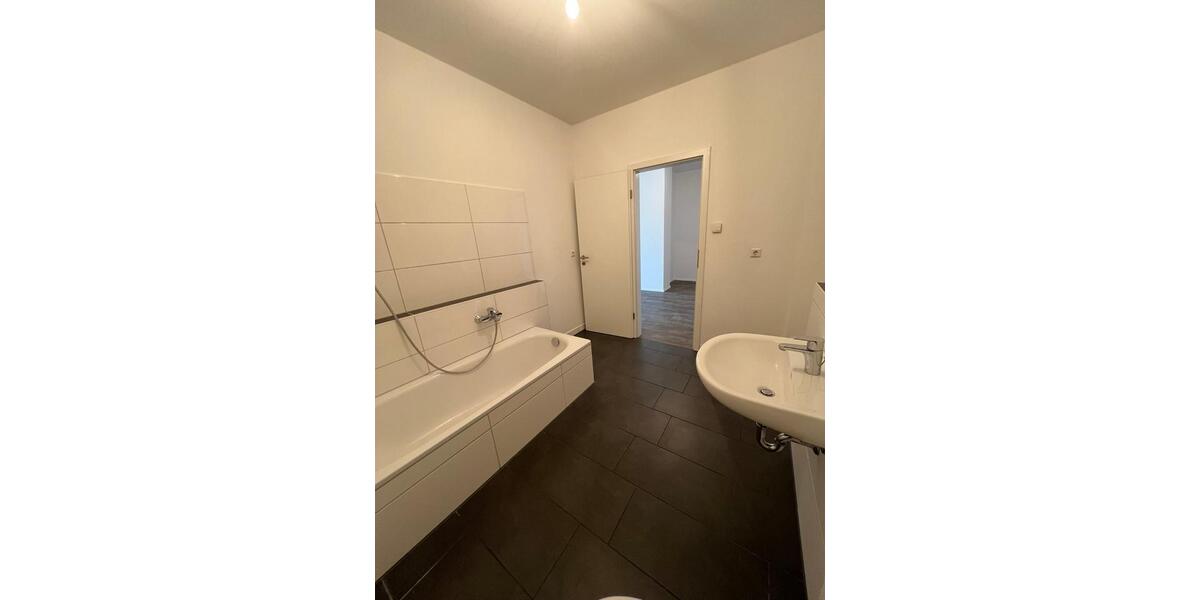 Erdgeschoßwohnung Dillingen an der Donau - 2.5 Zimmer, 83 m&sup2;, 287.500&euro; | Angebot:26400303