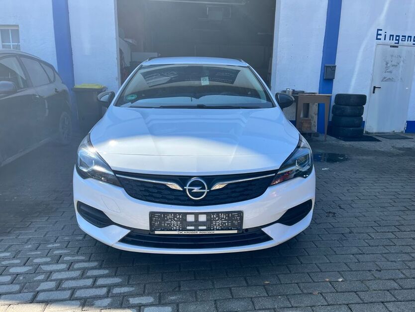 Opel Astra 104.000 km 8.999 € Buchen 74722