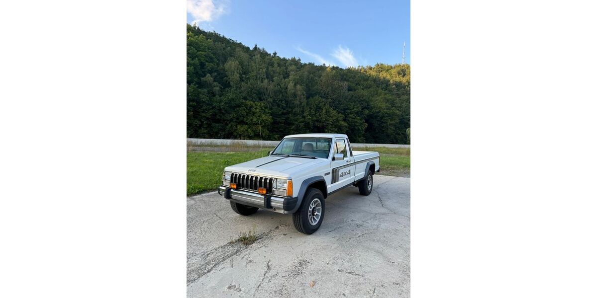 Jeep Comanche 166.500 km 13.250 &euro; Greiz 07973