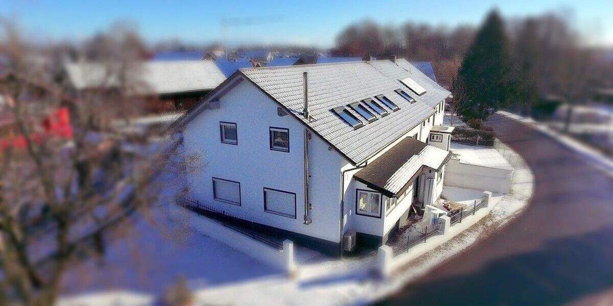 Gepflegte Doppelhaushälfte mit zwei Wohneinheiten in Obermotzing 6 zimmer