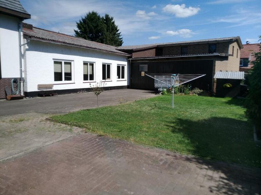 HAUS MIT WERKSTATT Lagerhalle Gewerbehalle Produktion VIEL PLATZ zimmer