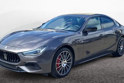 Maserati Ghibli 22.500 km 99.777 &euro; Singen 78224