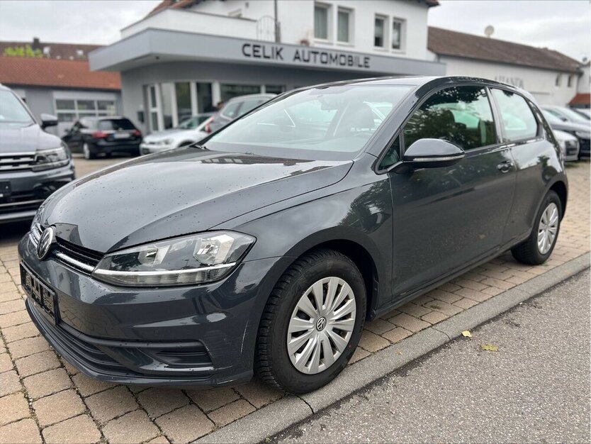 VW Golf 1.6 TDI VII. BMT Start-Stopp PDC 164.000 km 9.990 € Neckarsulm 74172