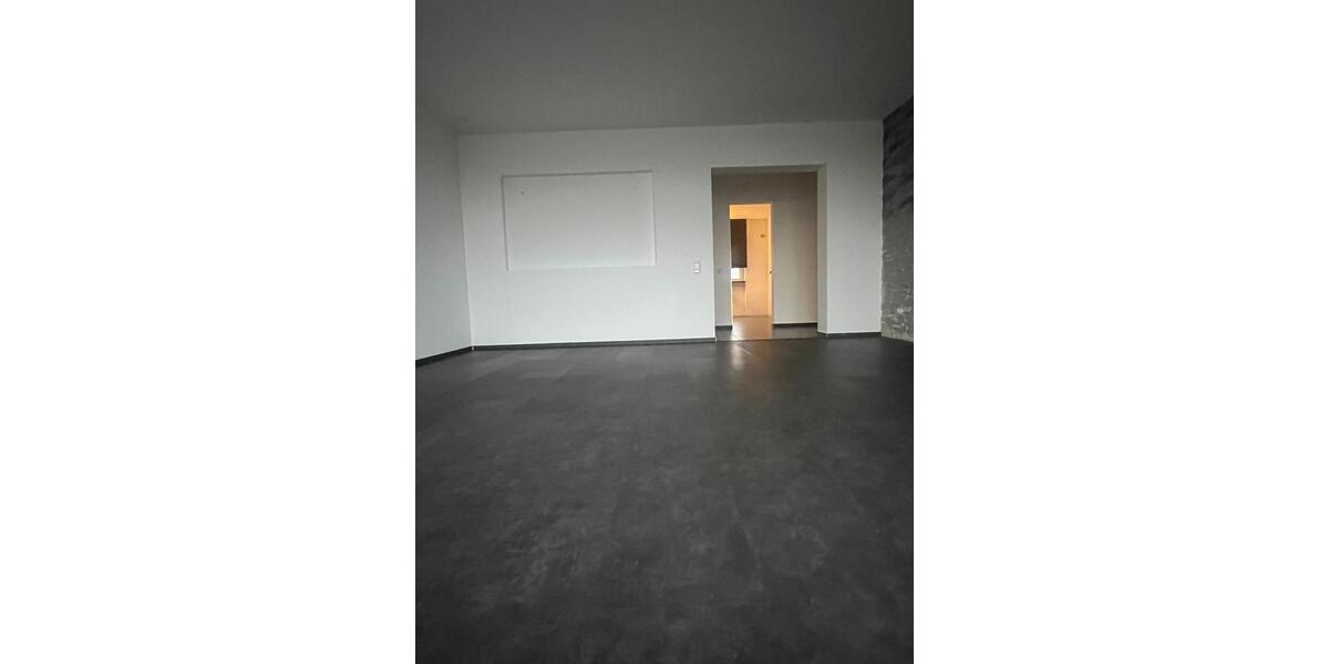 Etagenwohnung Lüdenscheid - 3 Zimmer, 80 m&sup2;, 155.000&euro; | Angebot:26337717