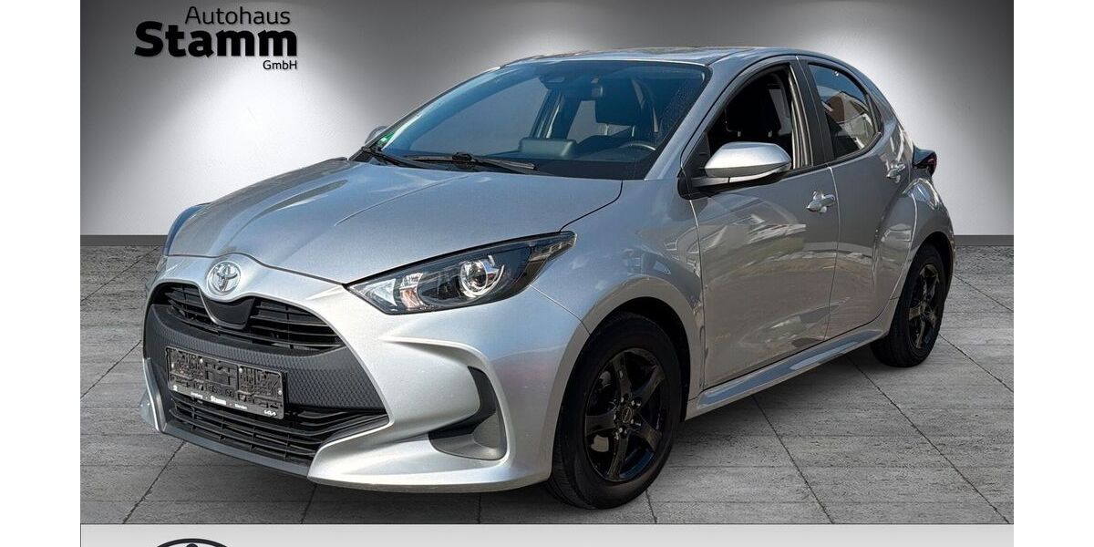 Toyota Yaris 39.964 km 14.990 &euro; Arnsberg-Neheim 59755