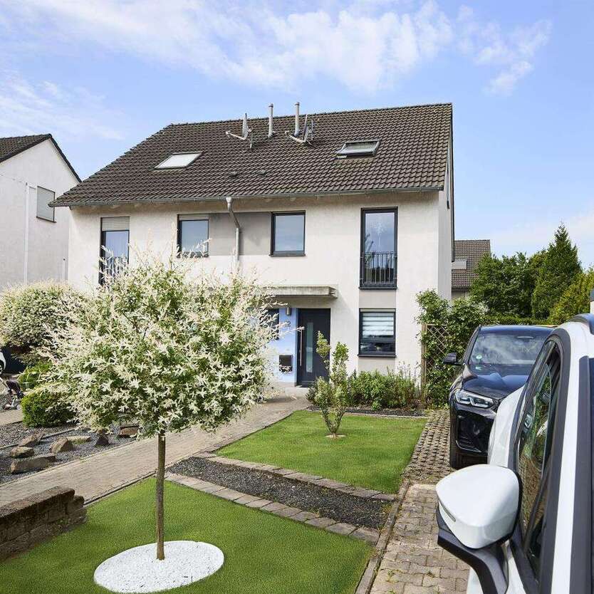 Haus zum Kaufen in Duisburg 525.000 € 143.28 m²