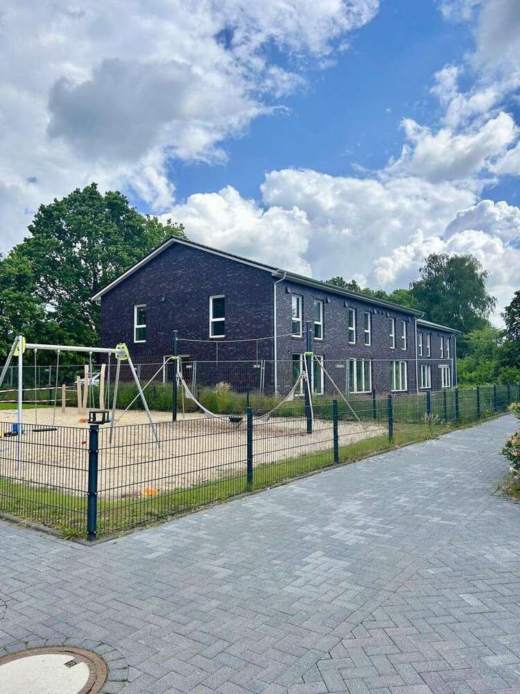 Haus zum Mieten in Alveslohe 1.720 € 122 m²