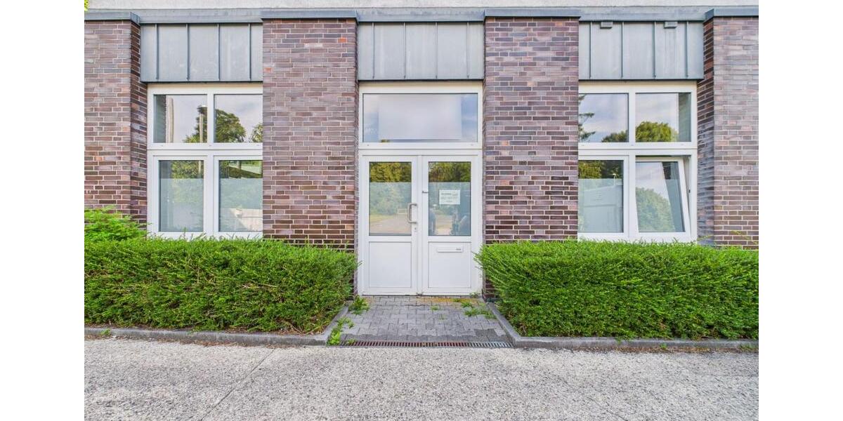 Repräsentative Gewerbeeinheit: Hallen- & Bürofläche in Oerlinghausen zimmer