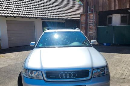 Audi A4 264.000 km 2.500 &euro; Dietingen 78661