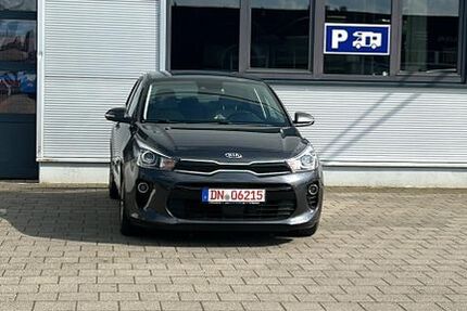 Kia Rio 78.000 km 10.900 &euro; Düren 52351