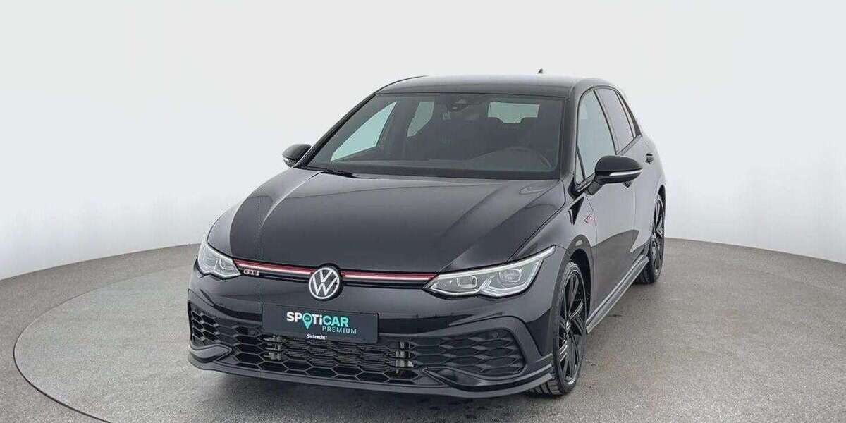 VW Golf 9.888 km 32.970 &euro; Uslar 37170