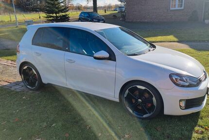 VW Golf 138.000 km 10.900 &euro; Wurster Nordseeküste 27639