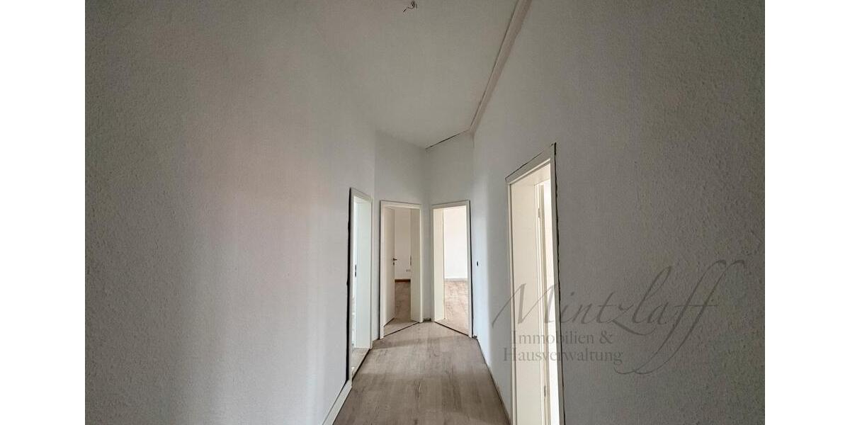 Etagenwohnung Stendal - 3 Zimmer, 119 m&sup2;, 720&euro; | Angebot:26651603