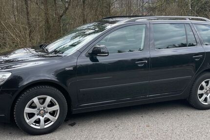 Skoda Octavia 163.000 km 6.199 &euro; Freudenstadt 72250