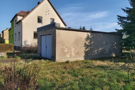 Ohne Provision: Doppelhaushälfte mit Garage und Garten