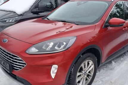 Ford Kuga 19.250 km 22.490 &euro; Wiesau 95676