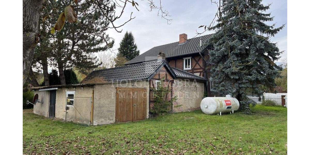 Einfamilienhaus Beetzendorf Stapen - 6 Zimmer, 114 m&sup2;, 162.000&euro; | Angebot:25779604