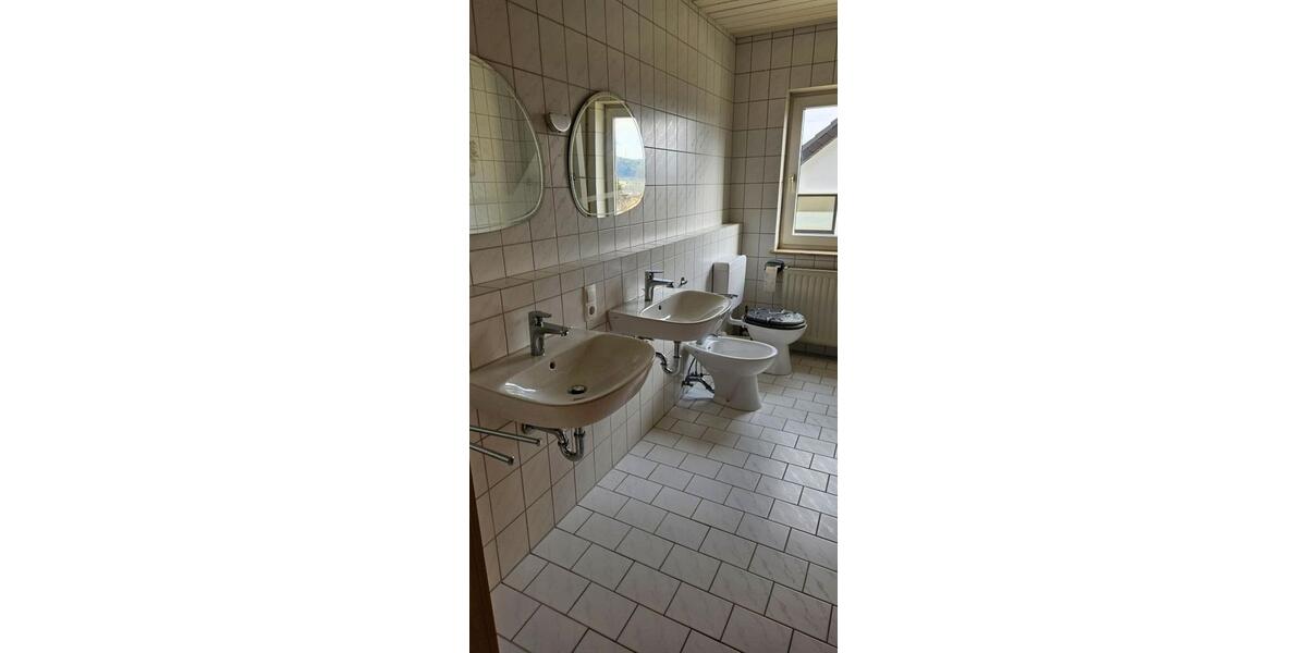 Mehrfamilienhaus, Wohnhaus Hardheim - 10 Zimmer, 256 m&sup2;, 469.000&euro; | Angebot:26271891