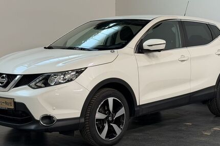 Nissan Qashqai 102.426 km 11.999 &euro; Tornesch 25436