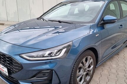 Ford Focus 24.525 km 19.990 &euro; Lutherstadt Eisleben 06295