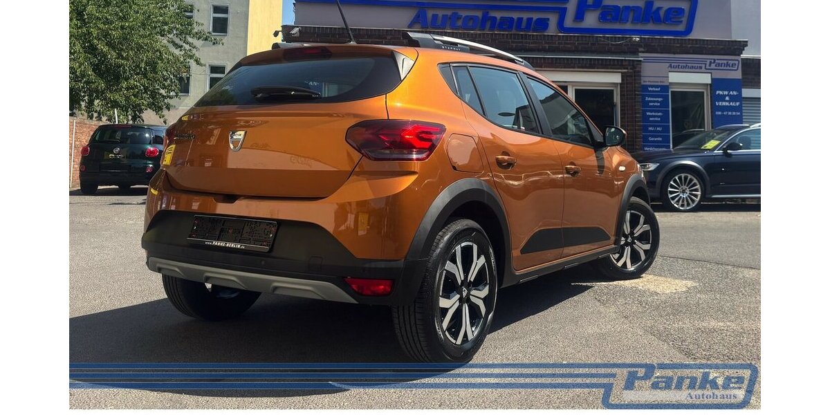 Dacia Sandero III Stepway Comfort Automatic 1 Hand 23.485 km 13.990 &euro; Berlin 13187