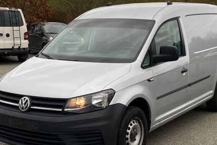 VW Caddy 186.000 km 8.211 &euro; Bilschau 24988
