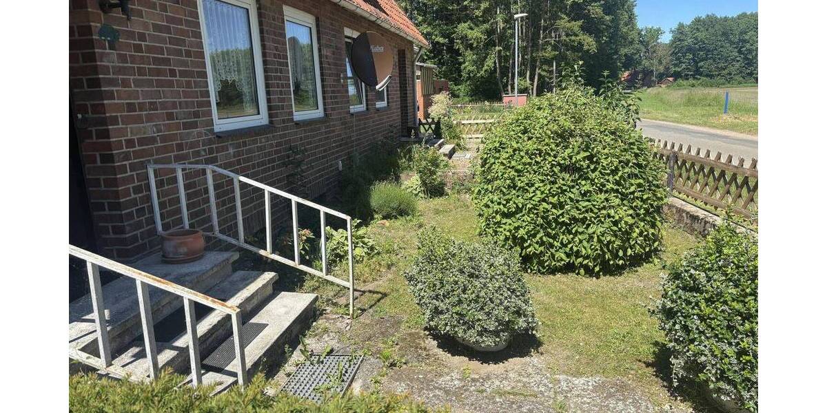 Mehrfamilienhaus, Wohnhaus Lüchow Beutow - 8 Zimmer, 148 m&sup2;, 142.500&euro; | Angebot:26833914