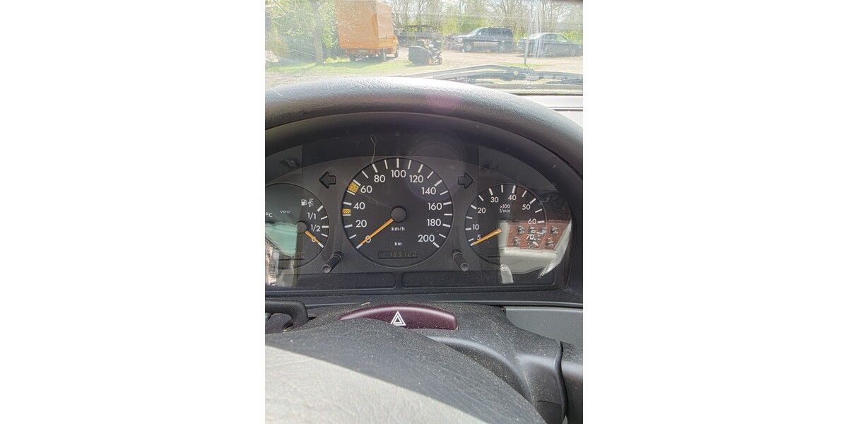 Mercedes-Benz ML 320 189.120 km 2.200 &euro; Bad Oldesloe 23843