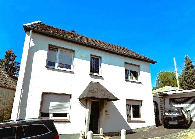 Haus zum Kaufen in Solingen 349.000 € 154 m²