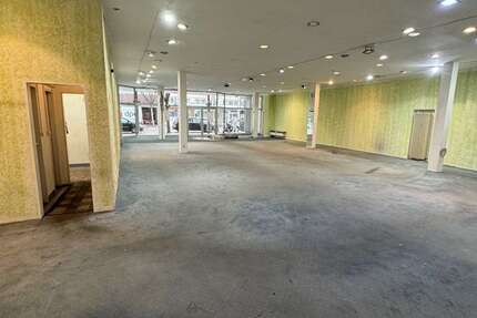 Einzelhandel in Ludwigshafen am Rhein 2.500 € 253.5 m² zimmer