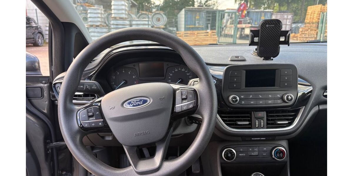 Ford Fiesta 83.000 km 6.250 &euro; Ibbenbüren 49479