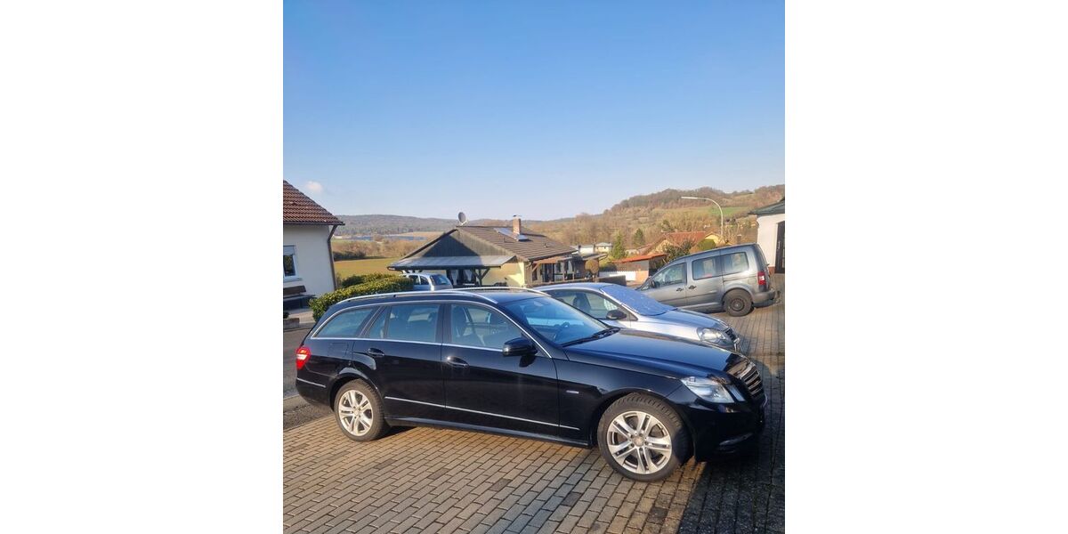Mercedes-Benz E 350 309.000 km 10.900 &euro; Maroldsweisach 96126