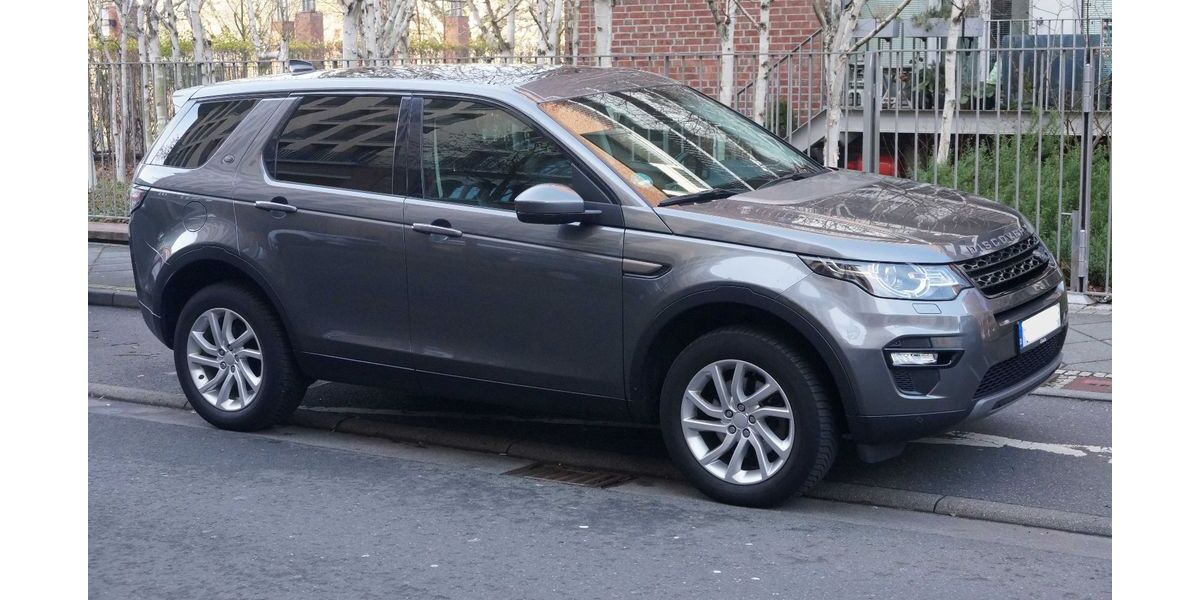 Land Rover Discovery Sport 131.300 km 16.900 &euro; Bad Homburg 61352