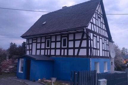 Haus Zeitz - 5 Zimmer, 220 m&sup2;, 129.000&euro; | Angebot:27123244