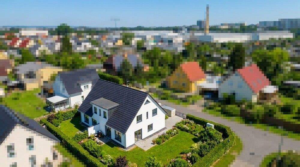 Doppelhaushälfte Rostock Lichtenhagen - 5 Zimmer, 127 m&sup2;, 459.500&euro; | Angebot:25745655