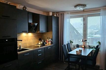 Gepflegte 2-Zimmer-OG-Maisonettewohnung+Balkon,Zentrum Esens 2 zimmer