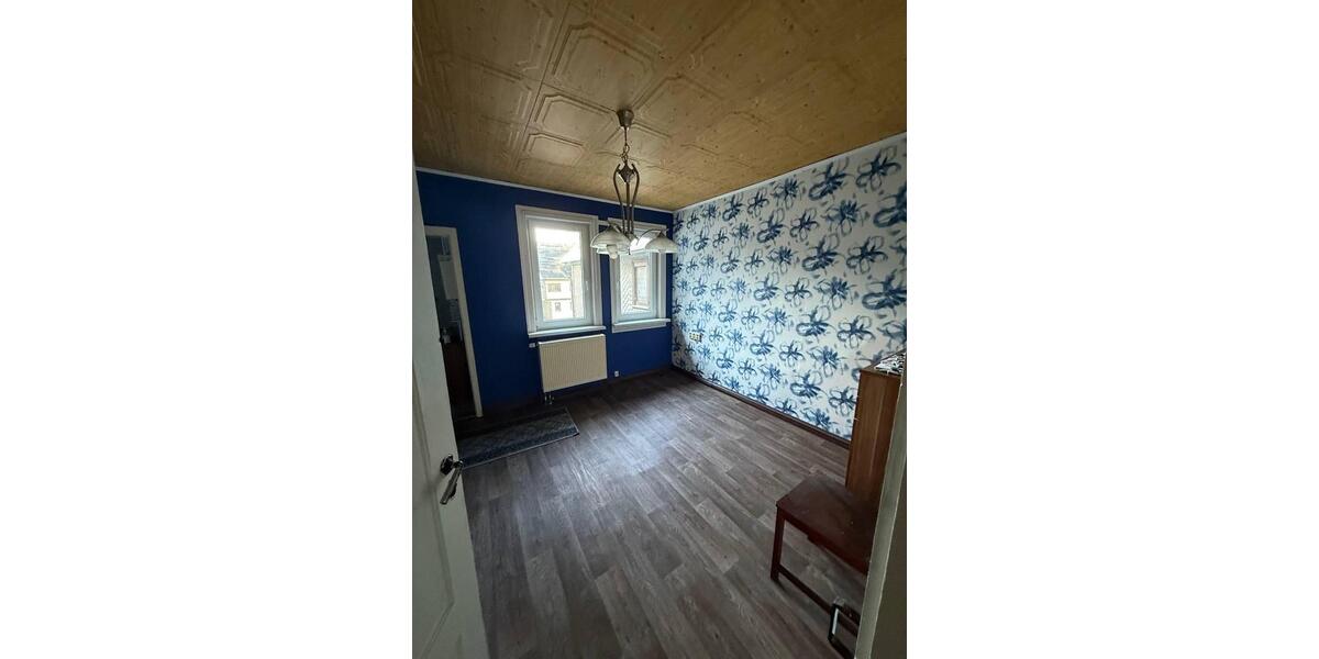 Großes Einfamilienhaus mit Grundstück – 200 m² – ab sofort frei 7 zimmer